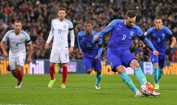 主场以大比 主场以大比