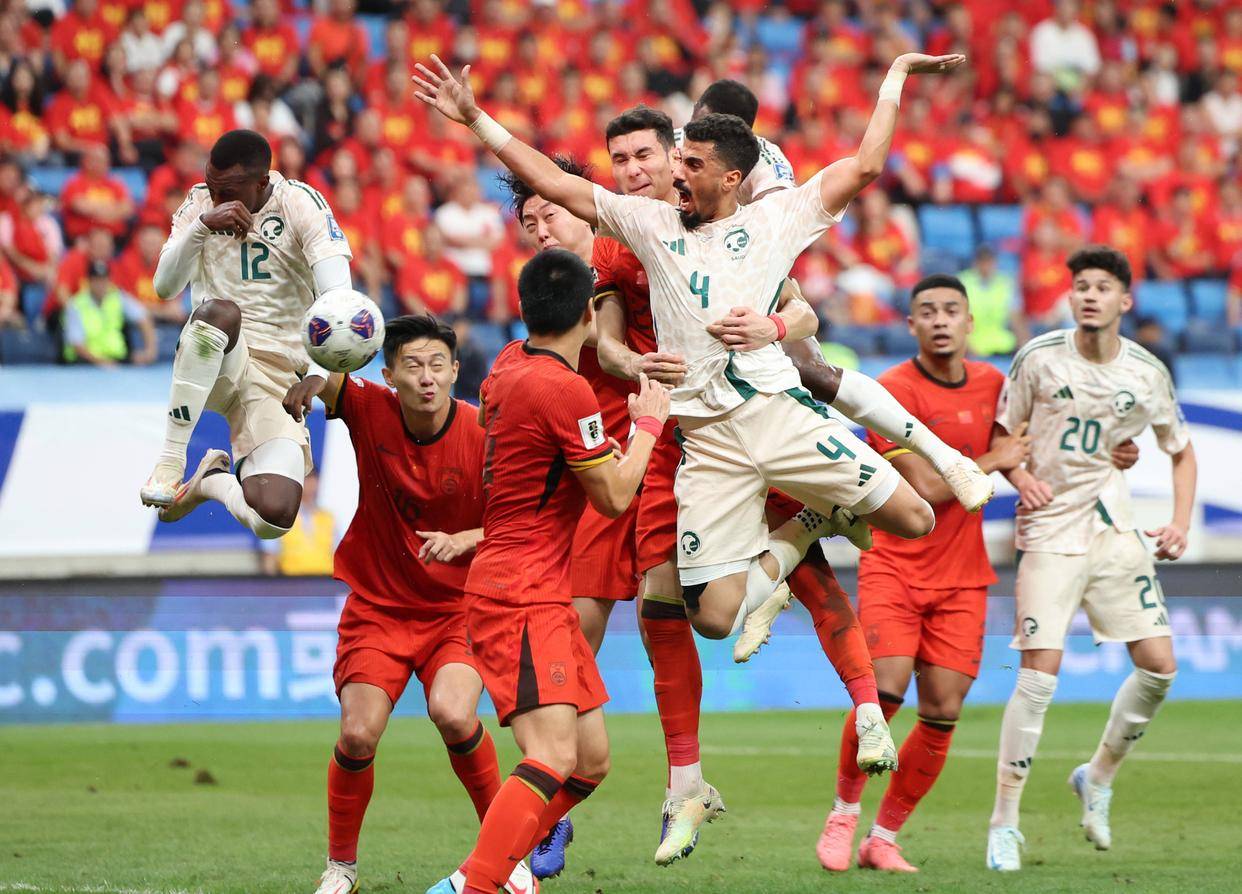 亚高尔夫的 亚高尔夫的