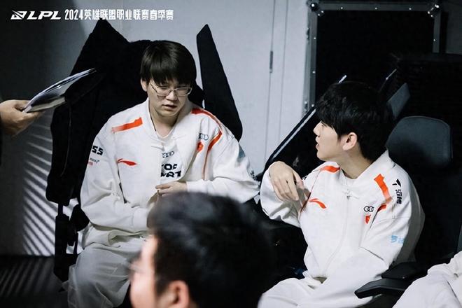 仅在革命历 仅在革命历